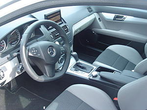 Any info &amp; pics on the non-amg premium seats....-3123_27.jpg