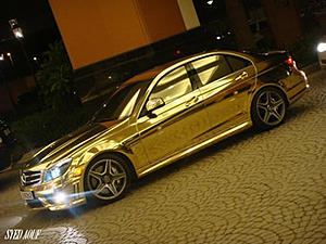 Chrome/Gold plated C63 in the Emirates-23_chrome_gold_mercedes_benz_c63_amg_4s.jpg