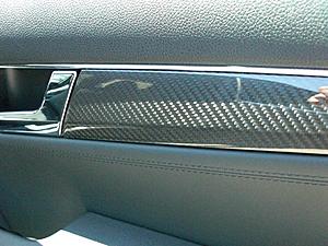 Anyone have a C63 with Factory Carbon fiber Package???-closeup.jpg