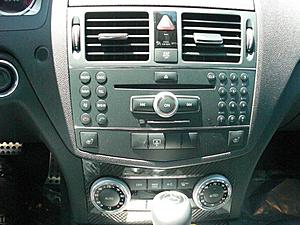 Anyone have a C63 with Factory Carbon fiber Package???-dash.jpg