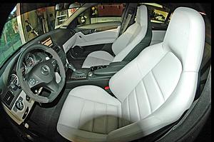 2009 C63 for only ,000-int2e.jpg