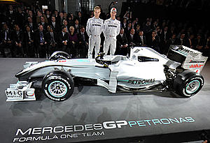 MERCEDES GP PETRONAS-20100126-00000004-jijp-spo-view-000.jpg