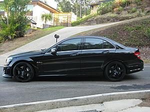 Black C63 with blacked out rims-c63-wheels-021.jpg