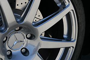 Teaser pic - my new wheels be installed on Sat-img_0690.jpg