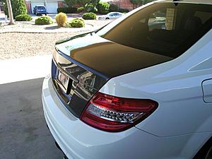 CARBON TRUNK IS ON AND FITS PERFECT !-trunk2.jpg