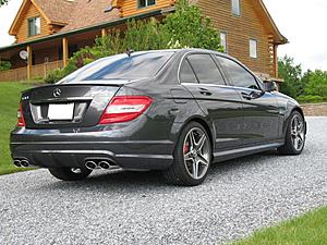 The Official C63 AMG Picture Thread (Post your photos here!)-c63-rrcorner.jpg