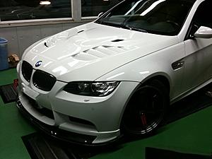 What type of interest is there here for a carbon fiber C63 hood with vents?-20100819222006_2081.jpg