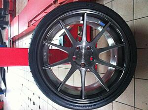 Sneak peak of ADV.1 10 wheels-20100918-1.jpg