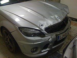 Crashed my c63-img_0020.jpg