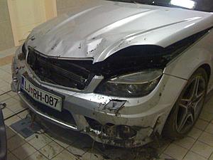 Crashed my c63-img_0021.jpg