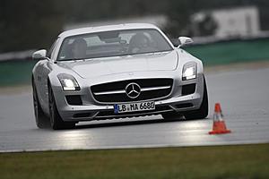 Pics from AMG Academy Event last month-amg_adv_brno_05.-07.2010_133.jpg