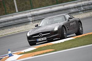 Pics from AMG Academy Event last month-amg_adv_brno_05.-07.2010_272.jpg