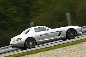 Pics from AMG Academy Event last month-amg_adv_brno_05.-07.2010_331.jpg