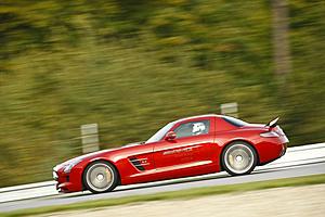 Pics from AMG Academy Event last month-amg_adv_brno_05.-07.2010_401.jpg