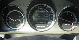 17mpg City/ 24mpg Hwy (not 12city/19 Hwy)-img_1076.jpg