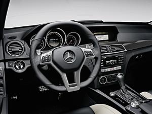 2012 C63 AMG Officially Unveiled-c63-interior.jpg