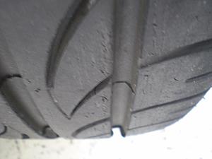 What's wrong with my Tire??-p1010087.jpg