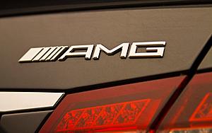 These side emblems available anywhere?-2010-mercedes-benz-e63-amg-badge-2.jpg