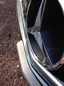 Bubbling on 2012 c63 grille-photo.jpg