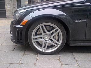 Set of winter tires and rims for sale-img-20120210-00003.jpg