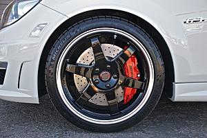 My new wheels: Volk TE37 Tokyo Time Attacks!-frontwheel2.jpg