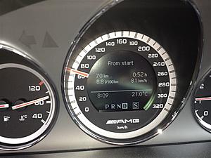 Is my car running on 4 cylinders! :O-small-dec-2010-nokia-pics-023.jpg