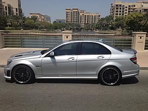 C63 and SLS photo and C63 tyres-c63side.jpg