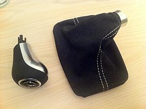 FS: OEM Alcantra boot with shift knob.  OEM ROW boxes.-image-2.jpg