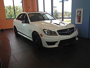 507 C63 AMG Polar White Black Wheels-507-c63-front.jpg