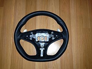 FS: W204 C63 AMG Steering Wheel-img_2515.jpg