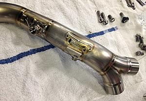 Header Types Defined/Discussed + Photos of all C63 Headers and Manifolds-r1-mid-pipe.jpg
