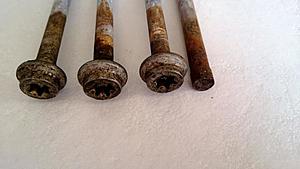 M156 head bolt problems-m156_hb_1.jpg