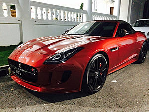 Jaguar f type coupe revealed-image-1892606305.jpg