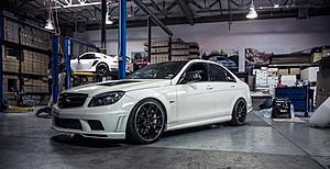Post the sexiest white C63 pictures here!-4th.jpg