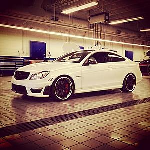 Post the sexiest white C63 pictures here!-c63.amg.jpg