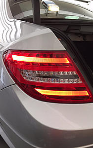 POLL. RED or AMBER FL tail signals-taillight.jpg