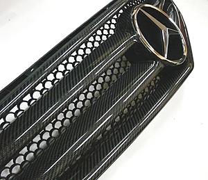 ---------------------------------W204 CARBON FIBER------------------------------------p1610859.jpg