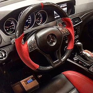 Auto tuning Lebanon on Instagram‎: #خلي_قديمك_جديد ⚠️ Mercedes benz W204  2013 ✓ the carbon fiber steering wheel installed on w204 ( carbon fiber  real - red stitch- AMG 63 designe - without