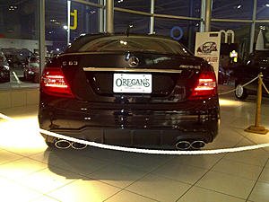 The Official C63 AMG Picture Thread (Post your photos here!)-img-20111025-00051.jpg