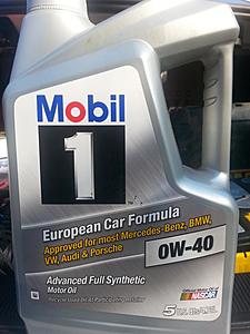 c63 1st oil change for me with added benefit-20141026_140903_zpswe63akcn.jpg