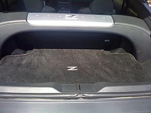anyone have a subwoofer in their c63?-img_0446.jpg