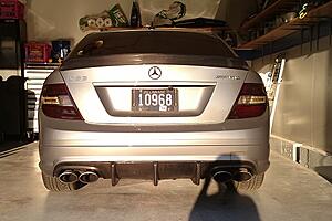 New OEM tail lights, error codes for both turn signals-onwhssb.jpg