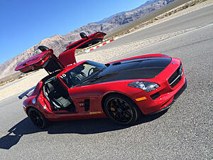 Any Canadian AMG owner attending AMG Performance Tour in Las Vegas in November??-piqnmbc.jpg