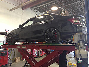 Do all C63 pull to the right after H&amp;R sport springs are installed?-3tjufzw.jpg