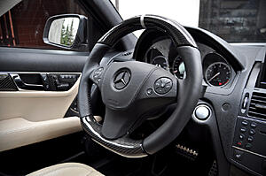 FS: 2012 C63 CF lower trims - ash tray, gear shifter, and A/C control trims-dyfeqxt.jpg