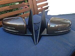 FS: Non-powerfolding 2010 Facelift Mirrors with Puddle Lights-1zt7g7mh.jpg