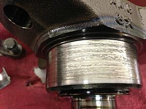 Bearings in my bottom end spun out...-xlucf.jpg