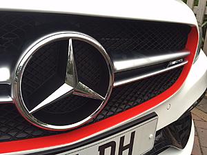 C63 - White with wrapped spoiler/handles-c63-front-grille.jpg