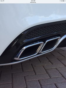 rear carbon fiber spoiler-image.png