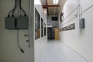 Wind Tunnel Dyno Pictures-world_motorsports_wind_tunnel_dyno_viewing_area_outside_from_back.jpg